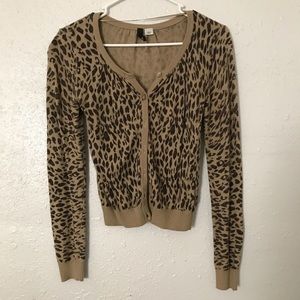 H&M divided leopard print cardigan